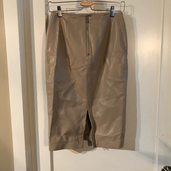 Zara Faux leather skirt - Picture 2 of 3